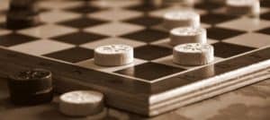  Die 14 besten Holz Brettspiele für Erwachsene & Holzspiele 2021 